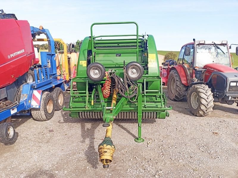 Rundballenpresse des Typs McHale F5500 Rundballenpresse, Gebrauchtmaschine in St. Marienkirchen (Bild 2)