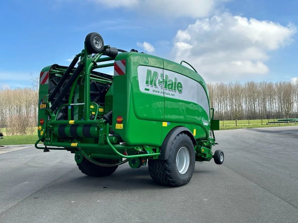 Rundballenpresse tip McHale Fusion 3 Plus bj 2022 met 7396 balen, Gebrauchtmaschine in BENNEKOM (Poză 4)