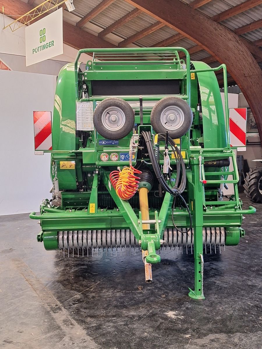 Rundballenpresse del tipo McHale V 6750, Neumaschine en Bergheim (Imagen 1)