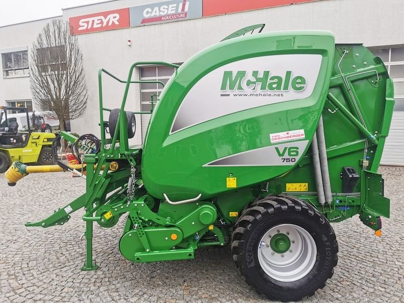 Rundballenpresse van het type McHale V6 750 Rundballenpresse, Neumaschine in St. Marienkirchen (Foto 4)