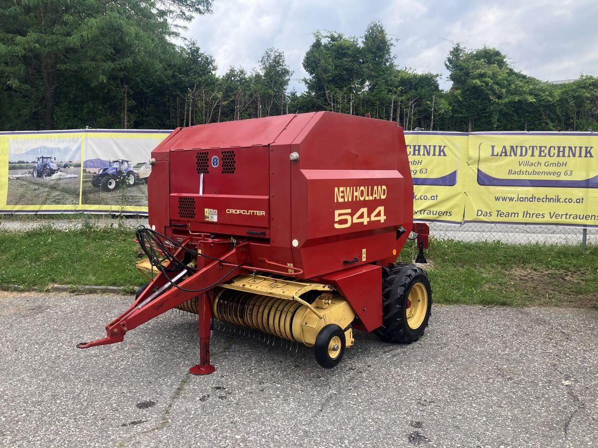 Rundballenpresse of the type New Holland 544 CC, Gebrauchtmaschine in Villach (Picture 1)