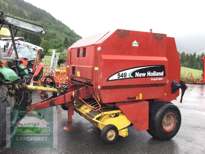 Rundballenpresse del tipo New Holland 548 RCP, Gebrauchtmaschine en Murau