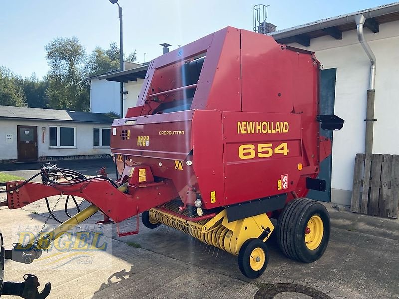 Rundballenpresse van het type New Holland 654 C, Gebrauchtmaschine in Feilitzsch