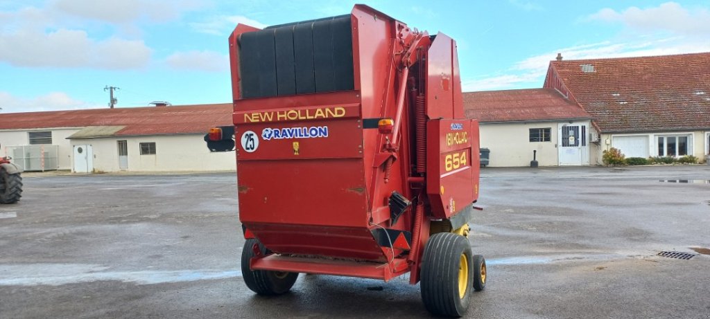 Rundballenpresse Türe ait New Holland 654, Gebrauchtmaschine içinde VERT TOULON (resim 8)