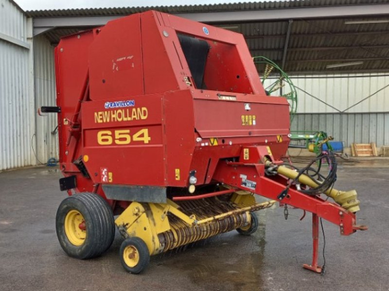 Rundballenpresse of the type New Holland 654, Gebrauchtmaschine in VERT TOULON (Picture 1)