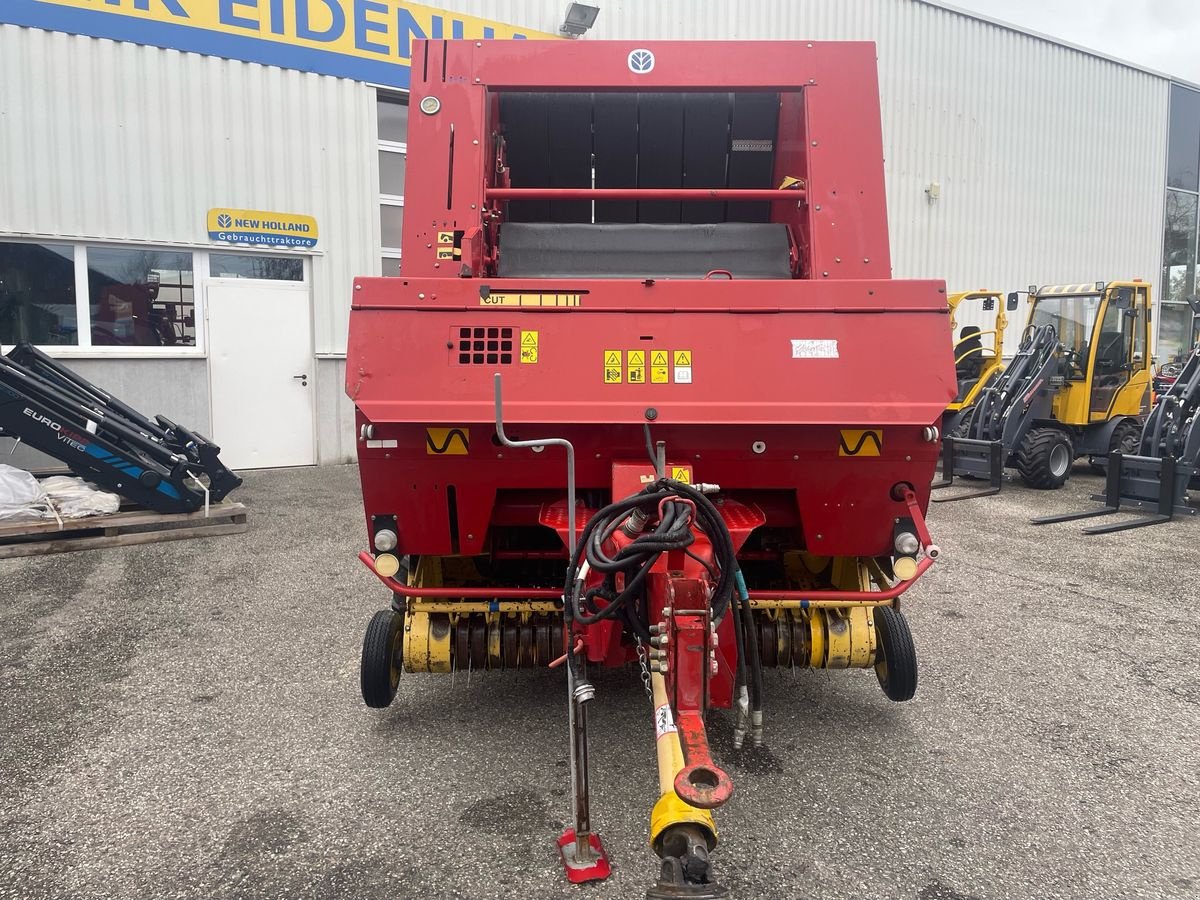 Rundballenpresse van het type New Holland 658, Gebrauchtmaschine in Burgkirchen (Foto 3)