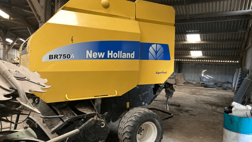 Rundballenpresse typu New Holland 750 AUTOWRAP, Gebrauchtmaschine v CONDE SUR VIRE (Obrázek 1)