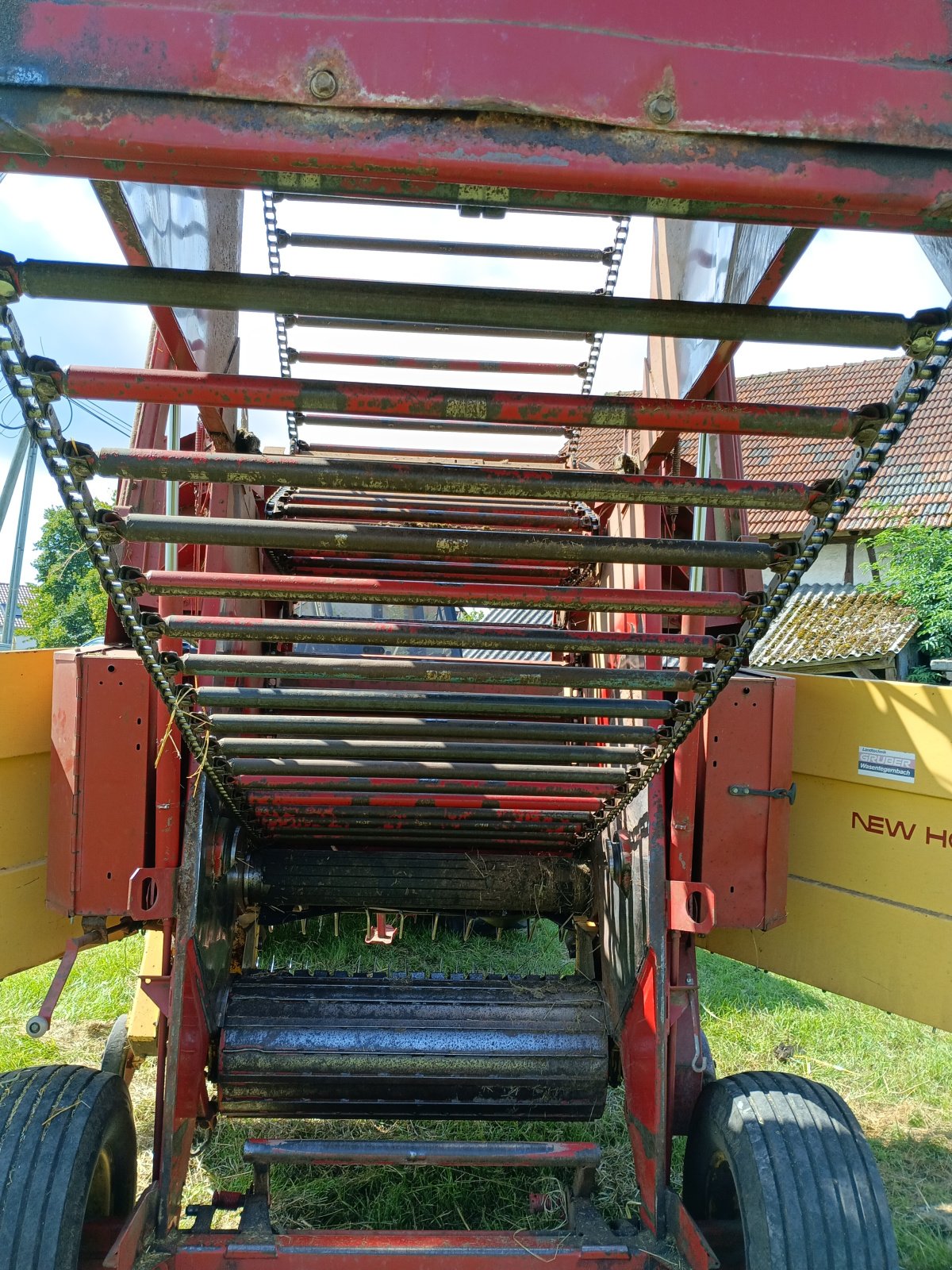 Rundballenpresse typu New Holland 865, Gebrauchtmaschine v Heldburg/Kässlitz (Obrázek 1)