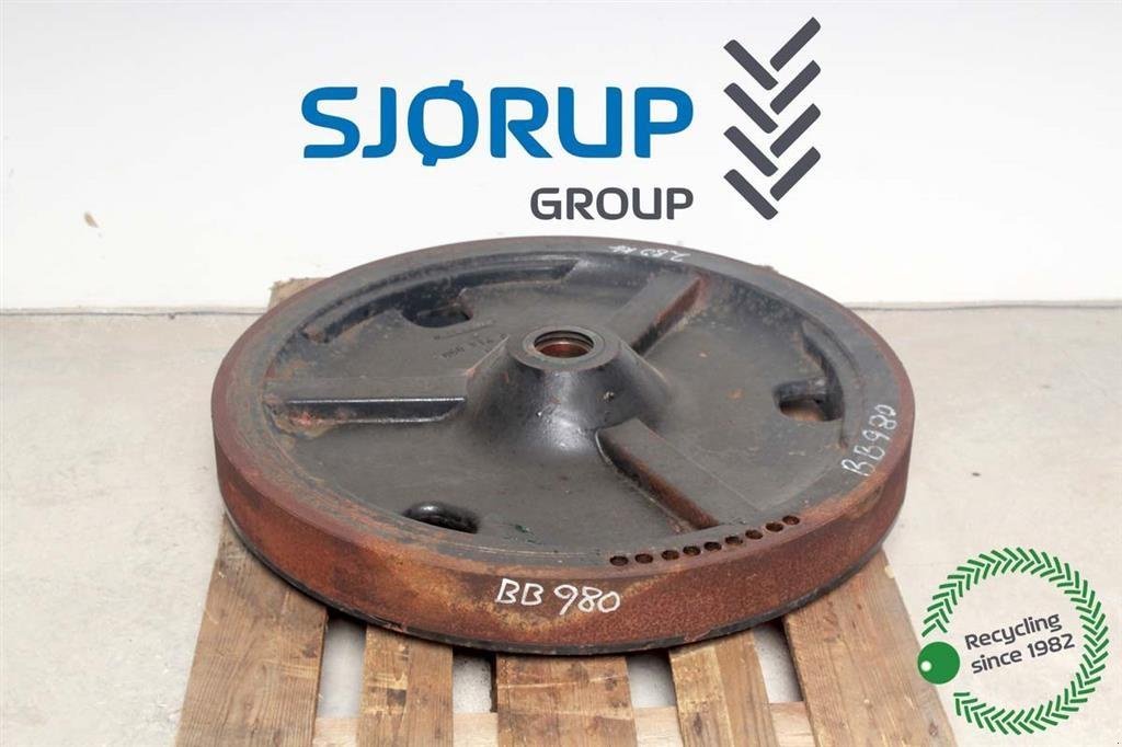 Rundballenpresse tipa New Holland BB 980 Svinghjul / Flywheel, Gebrauchtmaschine u Viborg (Slika 1)