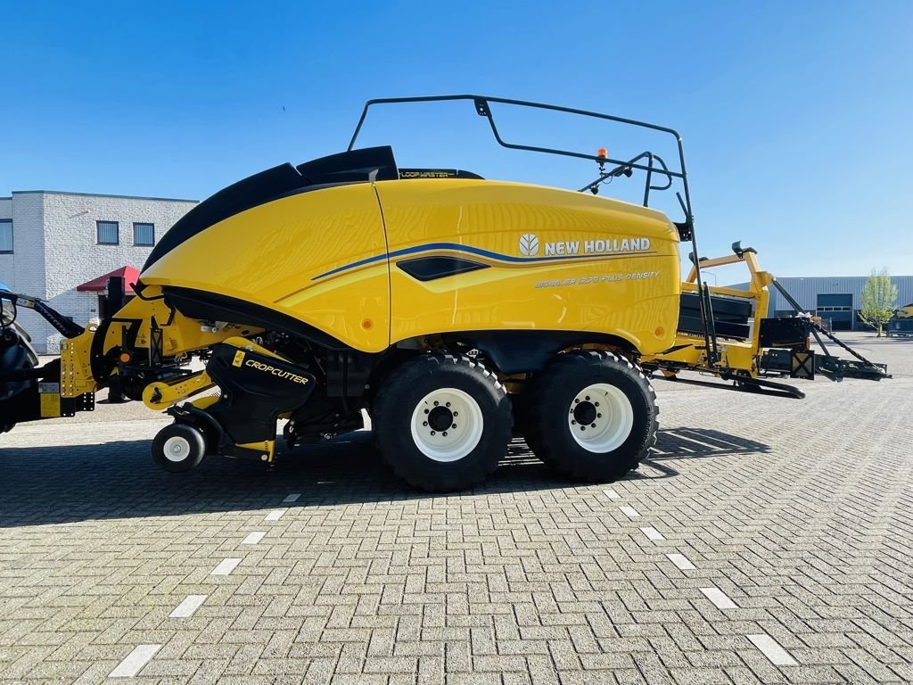 Rundballenpresse of the type New Holland BB1270 Plus Density Cropcutter, Gebrauchtmaschine in BOEKEL (Picture 1)