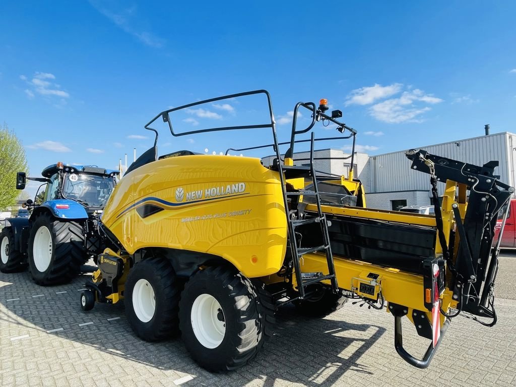 Rundballenpresse tipa New Holland BB1270 Plus Density Cropcutter, Gebrauchtmaschine u BOEKEL (Slika 4)