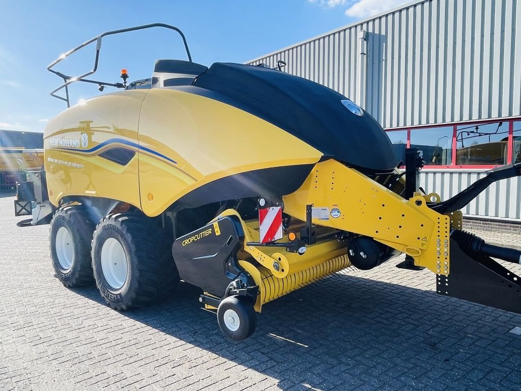 Rundballenpresse of the type New Holland BB1270 Plus Density Cropcutter, Gebrauchtmaschine in BOEKEL (Picture 3)