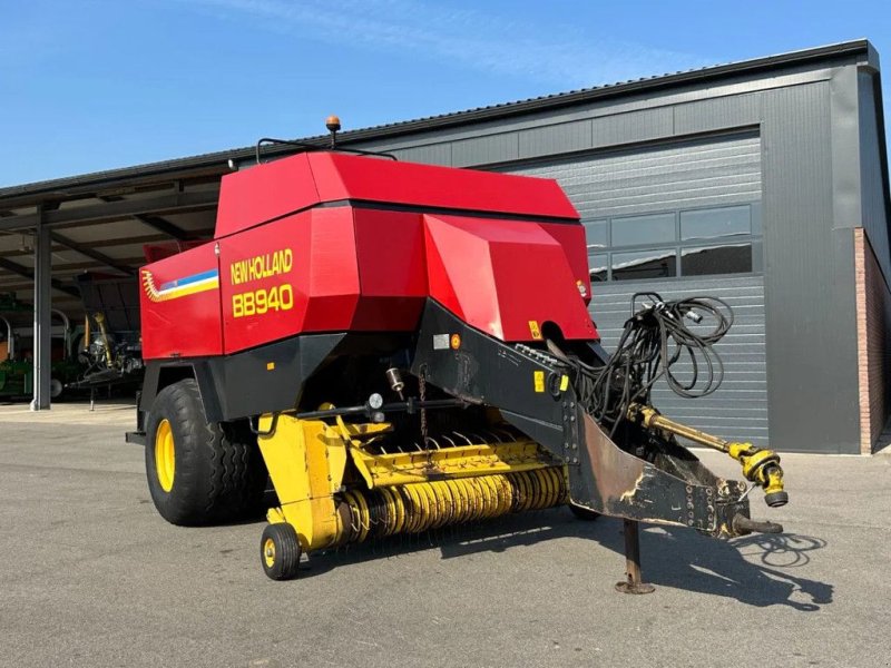 Rundballenpresse van het type New Holland BB940, Gebrauchtmaschine in BENNEKOM (Foto 1)