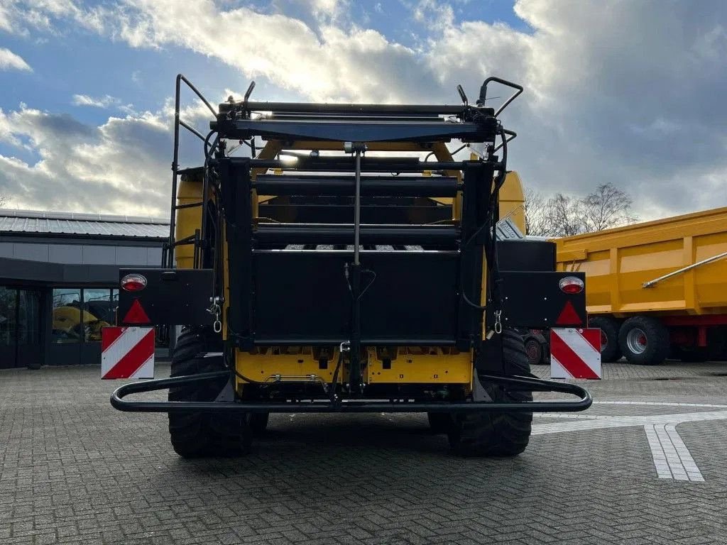 Rundballenpresse typu New Holland Bigbaler 1270 plus my2023, Gebrauchtmaschine v BENNEKOM (Obrázok 11)