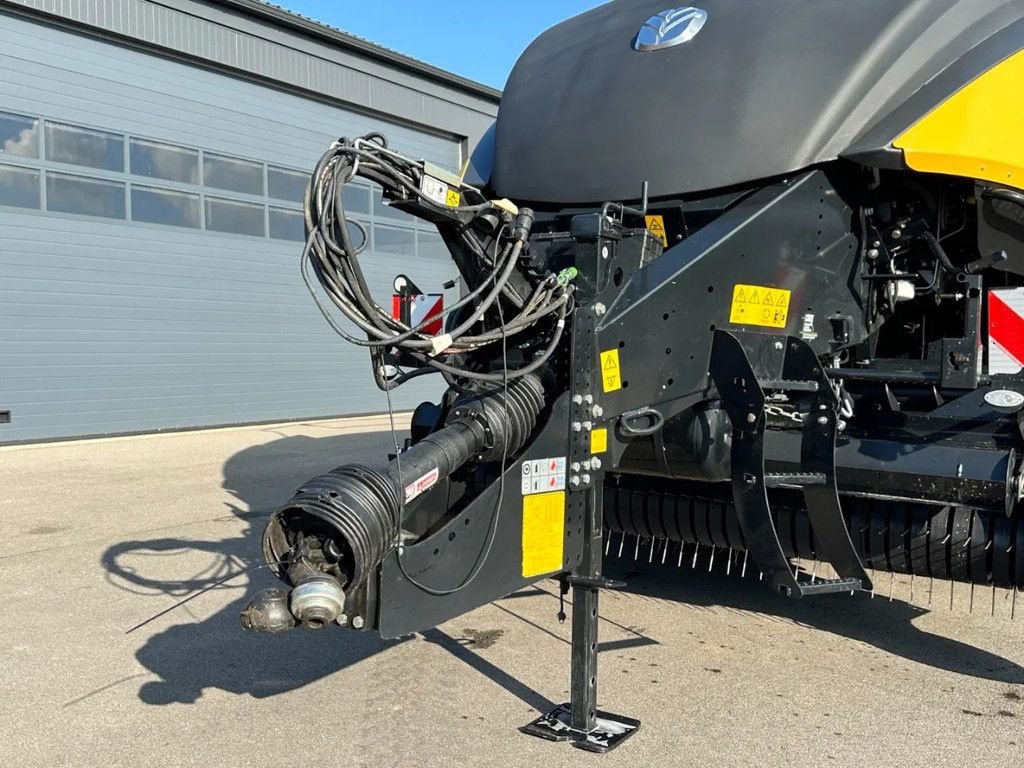 Rundballenpresse a típus New Holland Bigbaler 1270 plus, Gebrauchtmaschine ekkor: BENNEKOM (Kép 9)