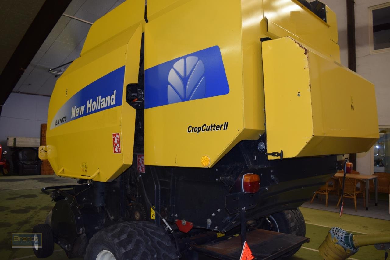 Rundballenpresse van het type New Holland BR 7070 Crop Cutter, Gebrauchtmaschine in Oyten (Foto 5)