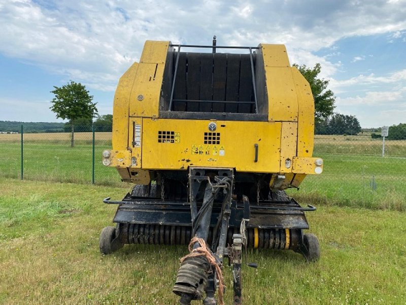 Rundballenpresse typu New Holland BR 7070, Gebrauchtmaschine v LE PONT CHRETIEN (Obrázok 6)