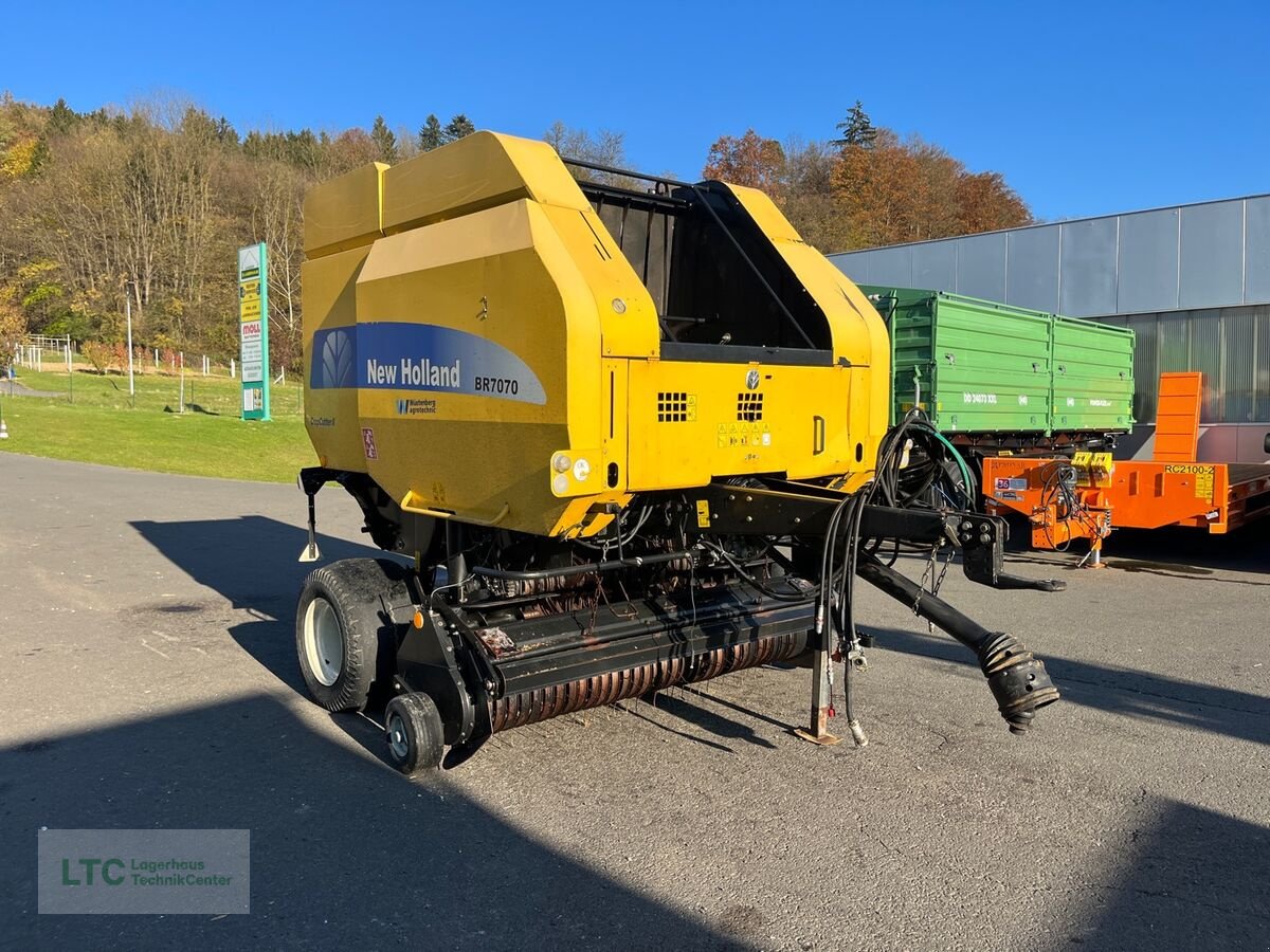 Rundballenpresse of the type New Holland BR 7070, Gebrauchtmaschine in Kalsdorf (Picture 3)