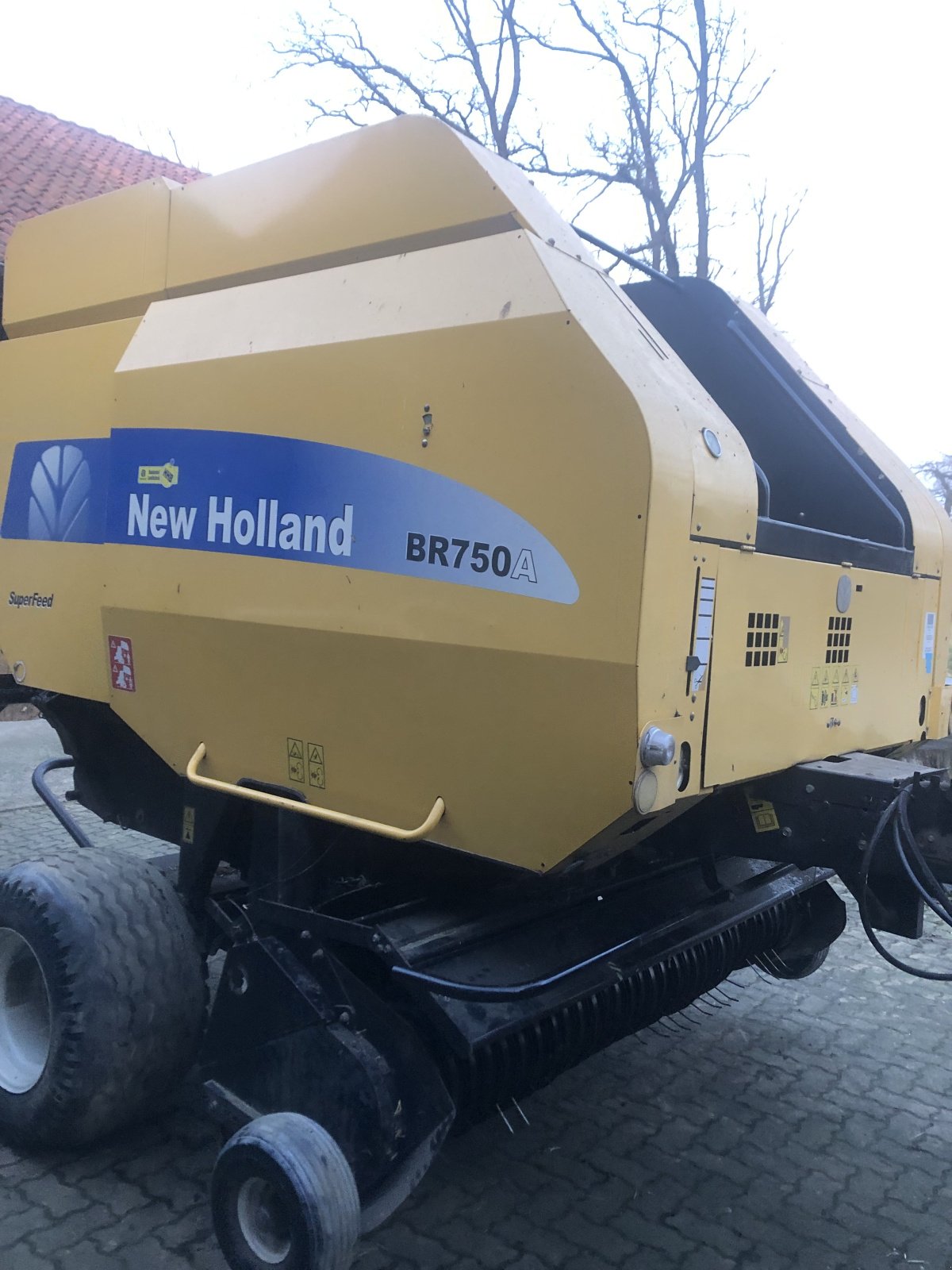 Rundballenpresse tip New Holland BR 750, Gebrauchtmaschine in Neustadt (Poză 1)