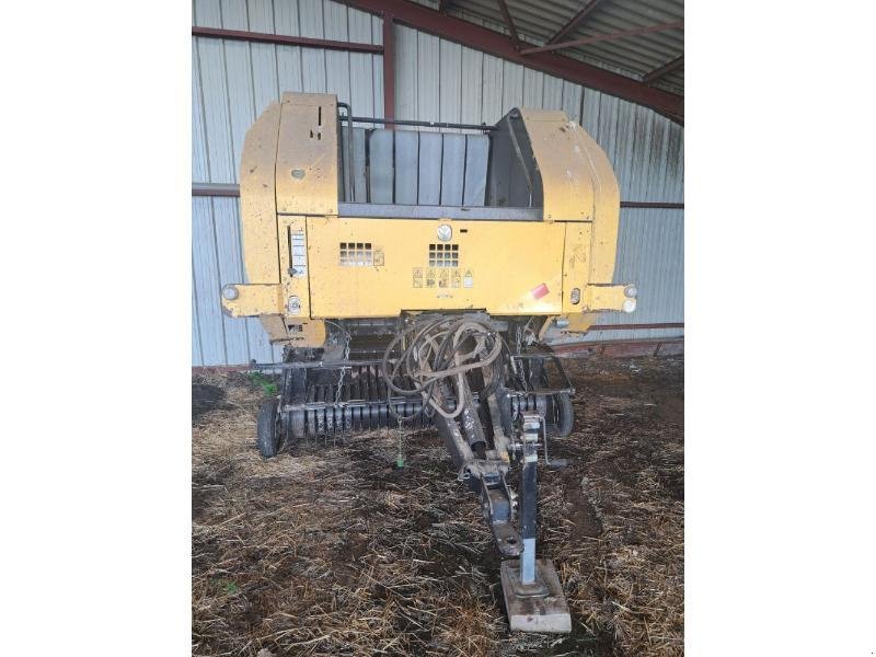 Rundballenpresse typu New Holland BR7060, Gebrauchtmaschine v CHAUMONT (Obrázok 1)