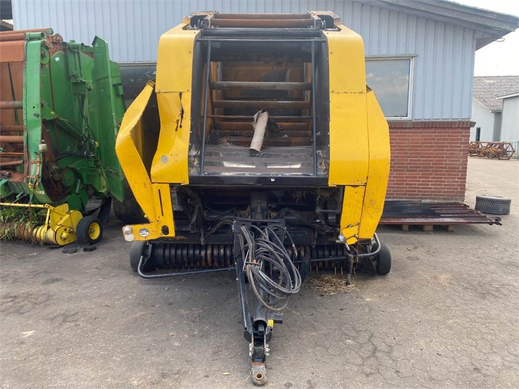 Rundballenpresse typu New Holland BR7070, Gebrauchtmaschine w Hemmet (Zdjęcie 10)