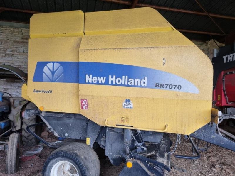 Rundballenpresse du type New Holland BR7070, Gebrauchtmaschine en CHAUMONT (Photo 1)