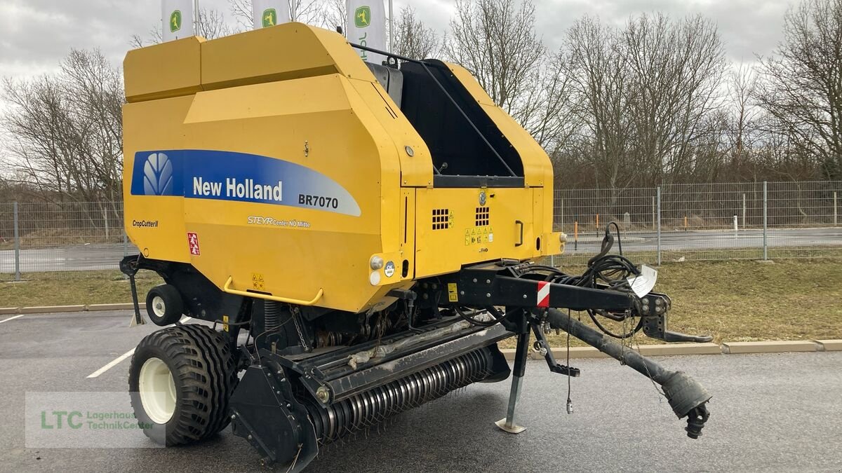 Rundballenpresse Türe ait New Holland BR7070, Gebrauchtmaschine içinde Eggendorf (resim 2)