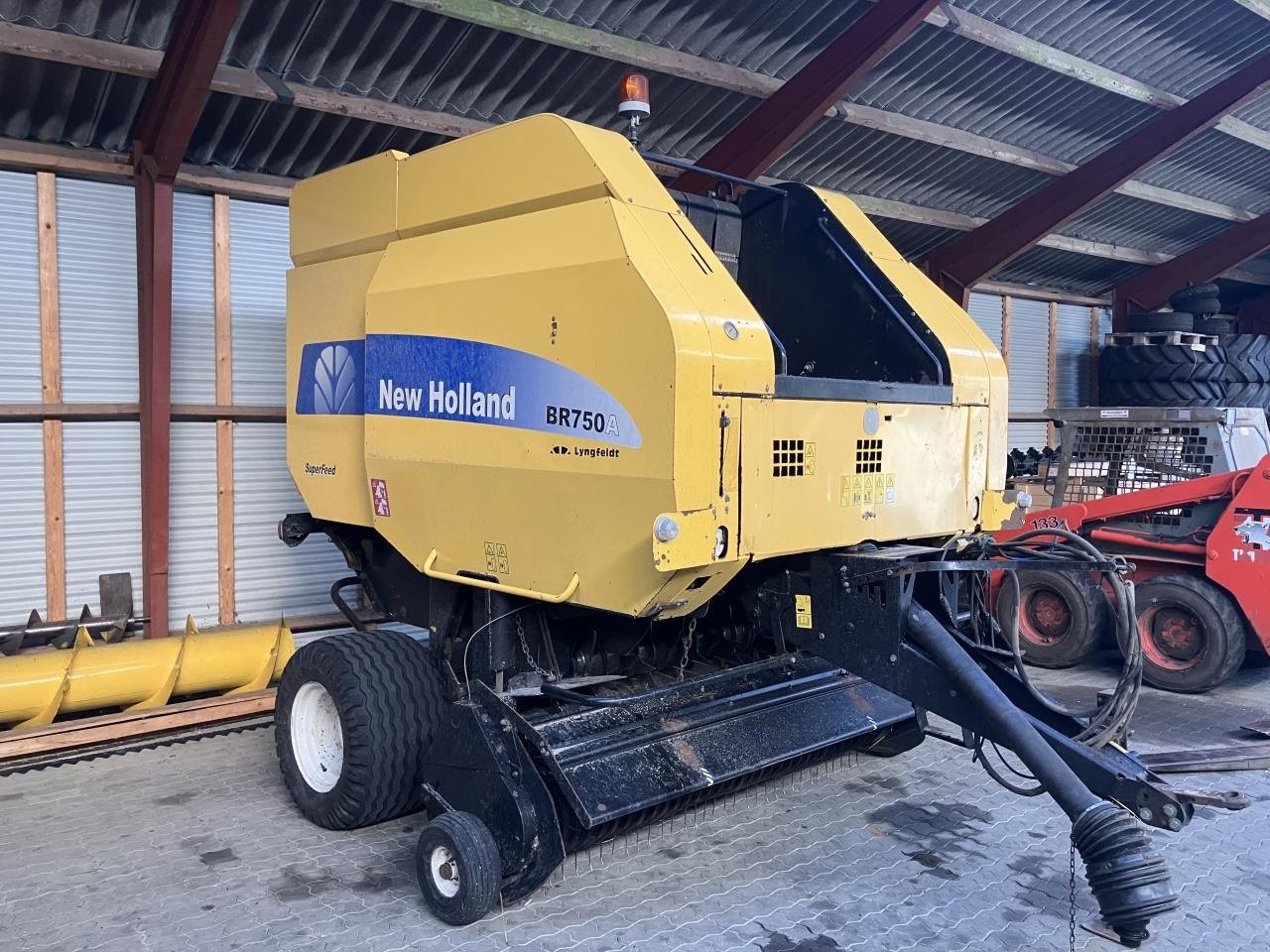 Rundballenpresse van het type New Holland BR750 RUNDBALLEPRES., Gebrauchtmaschine in Herning (Foto 3)