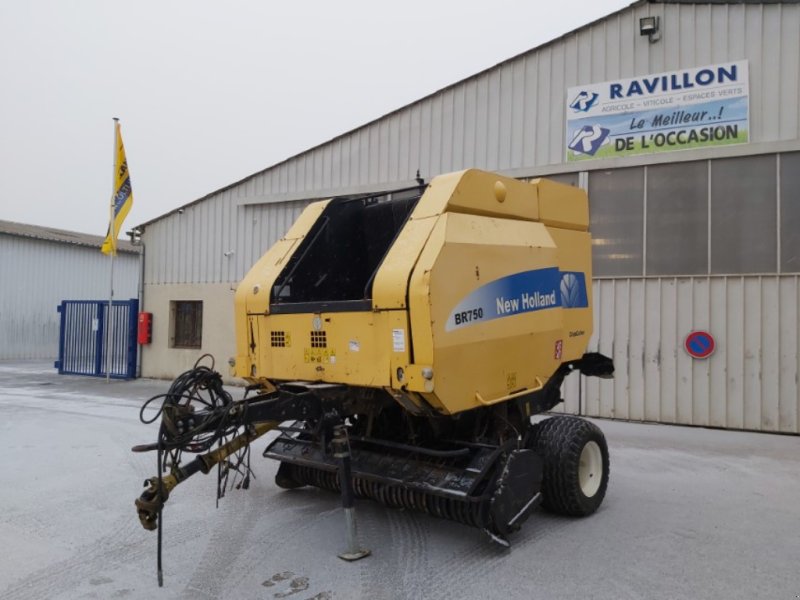 Rundballenpresse typu New Holland BR750, Gebrauchtmaschine w VERT TOULON (Zdjęcie 1)