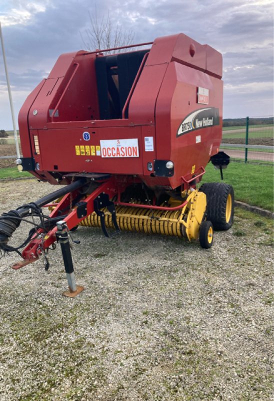 Rundballenpresse a típus New Holland BR750, Gebrauchtmaschine ekkor: Channes (Kép 2)