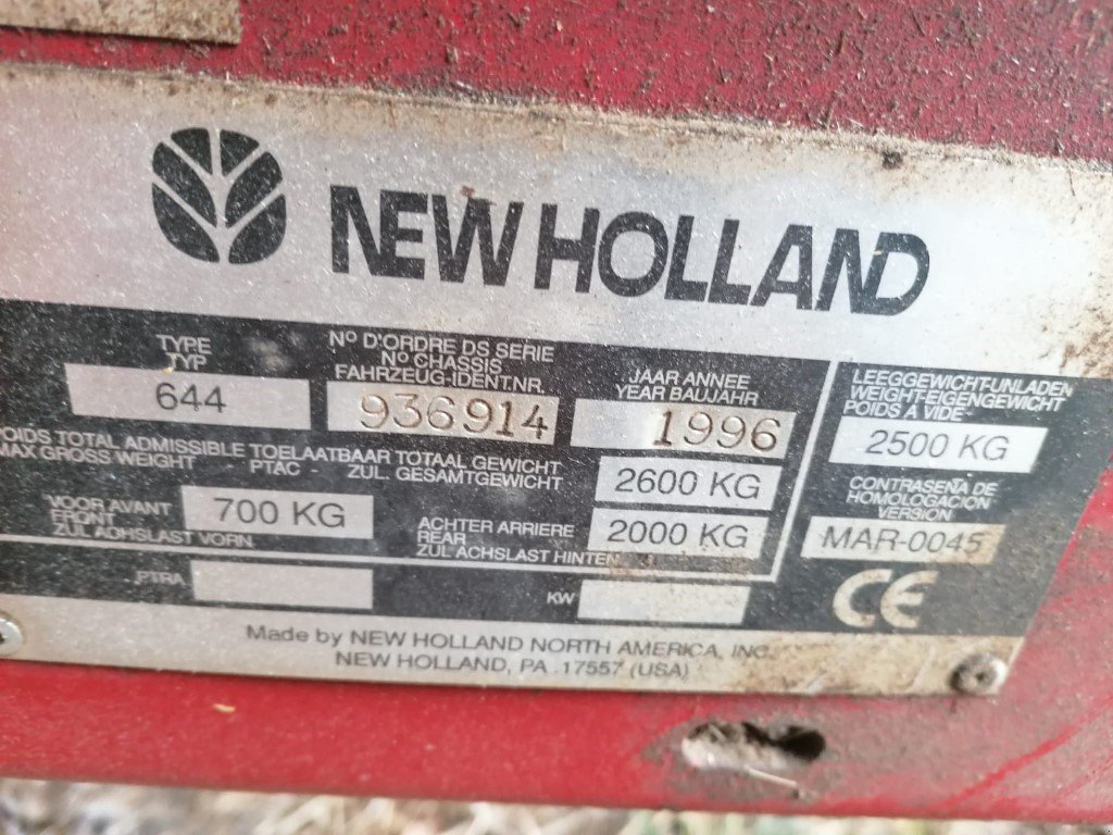 Rundballenpresse του τύπου New Holland Presse à balles rondes 644RDB New Holland, Gebrauchtmaschine σε Le Horps (Φωτογραφία 5)