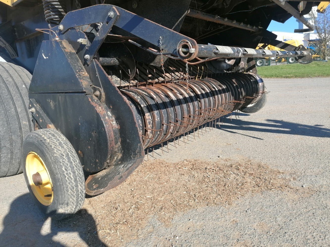 Rundballenpresse van het type New Holland Presse à balles rondes 7060EN New Holland, Gebrauchtmaschine in Le Horps (Foto 7)