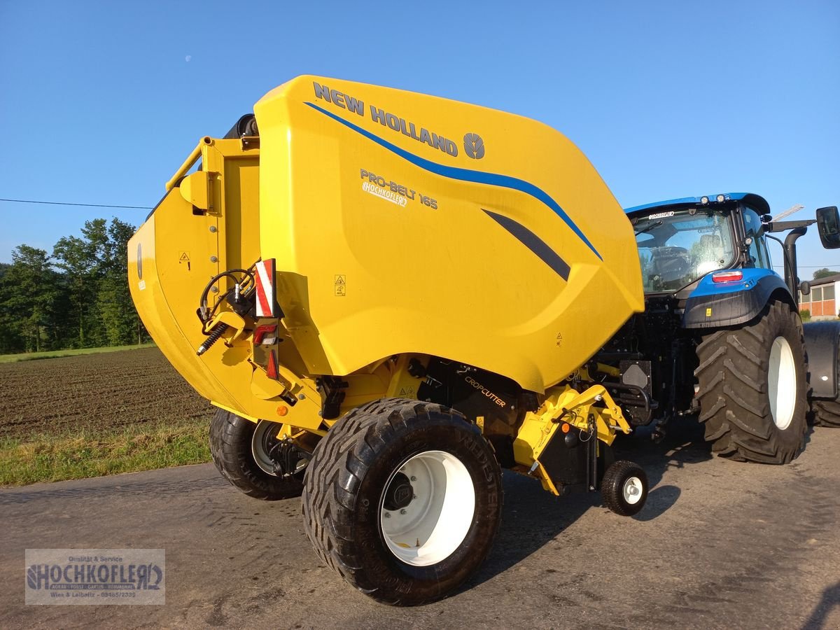 Rundballenpresse van het type New Holland Pro Belt 165, Vorführmaschine in Wies (Foto 1)