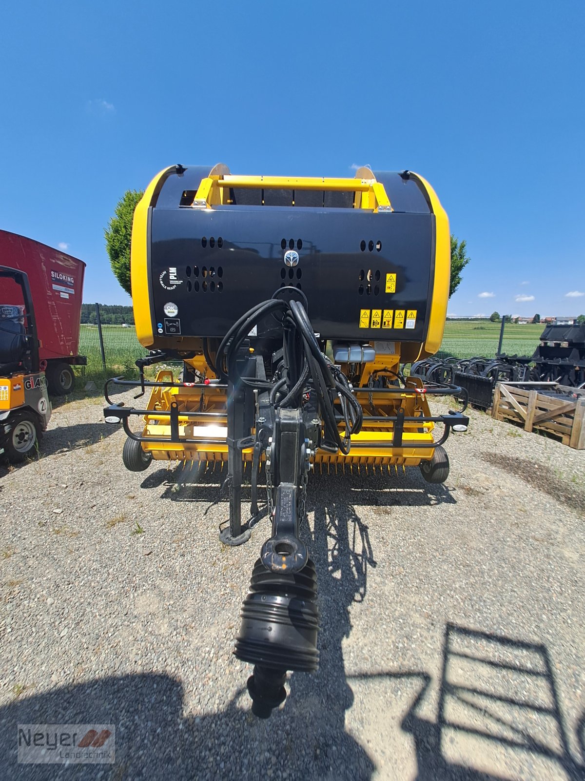 Rundballenpresse van het type New Holland RB 180 C, Neumaschine in Bad Waldsee Mennisweiler (Foto 6)