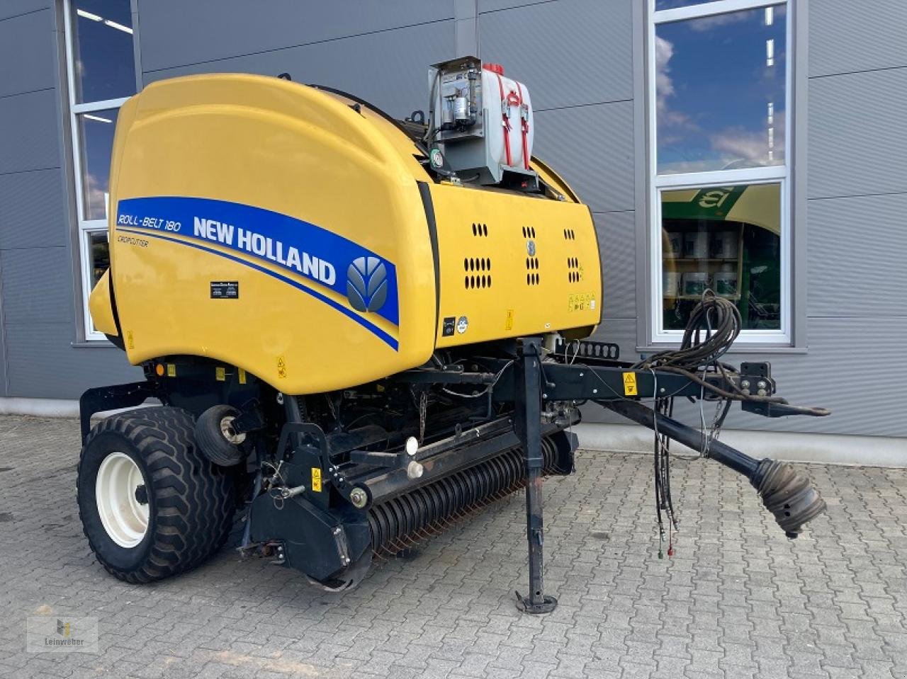 Rundballenpresse typu New Holland RB 180 Crop Cutter, Gebrauchtmaschine v Neuhof - Dorfborn (Obrázek 1)