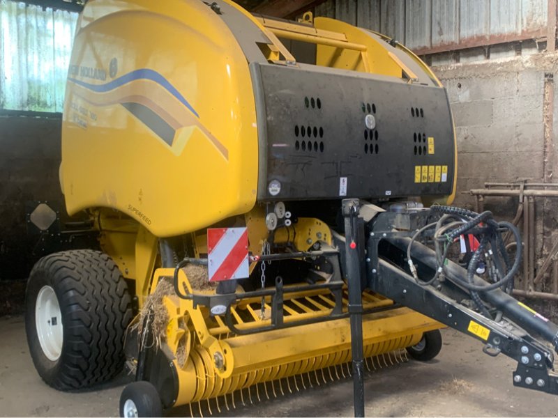 Rundballenpresse of the type New Holland Rb180, Gebrauchtmaschine in MANDRES-SUR-VAIR (Picture 1)