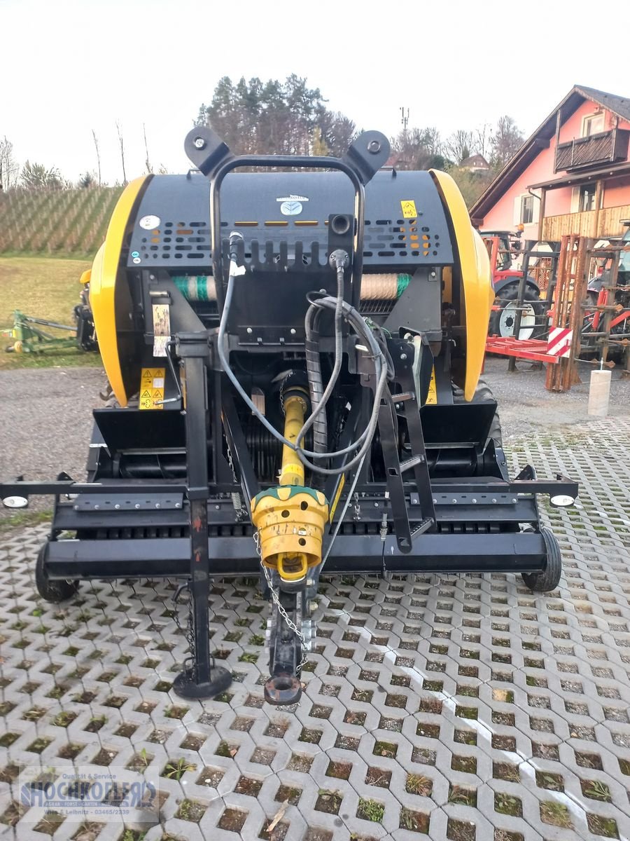 Rundballenpresse of the type New Holland Roll Baler 125, Vorführmaschine in Wies (Picture 2)