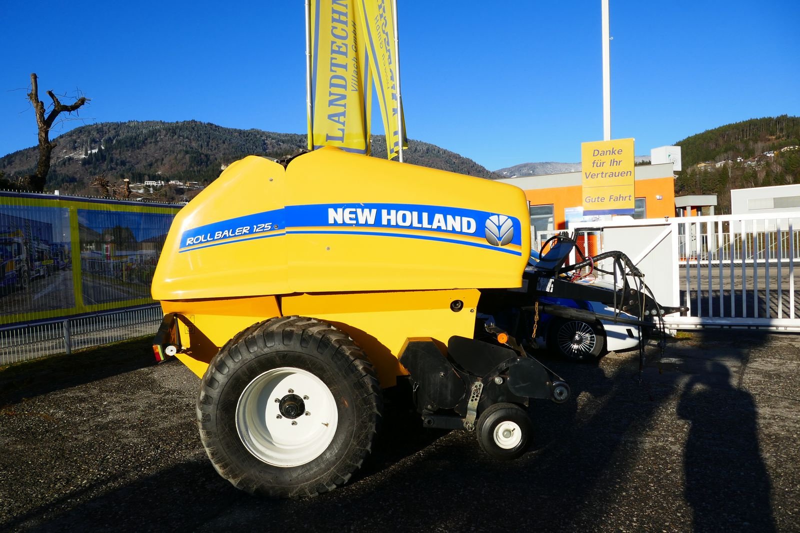 Rundballenpresse типа New Holland Roll Baler 125, Gebrauchtmaschine в Villach (Фотография 2)