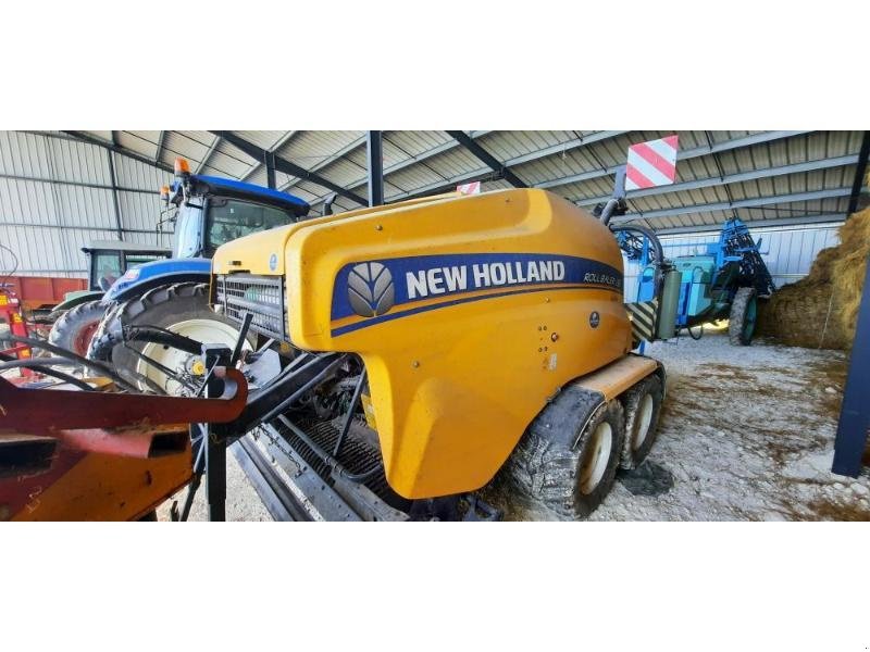 Rundballenpresse del tipo New Holland ROLL-BALLER135, Gebrauchtmaschine In ANTIGNY (Immagine 1)