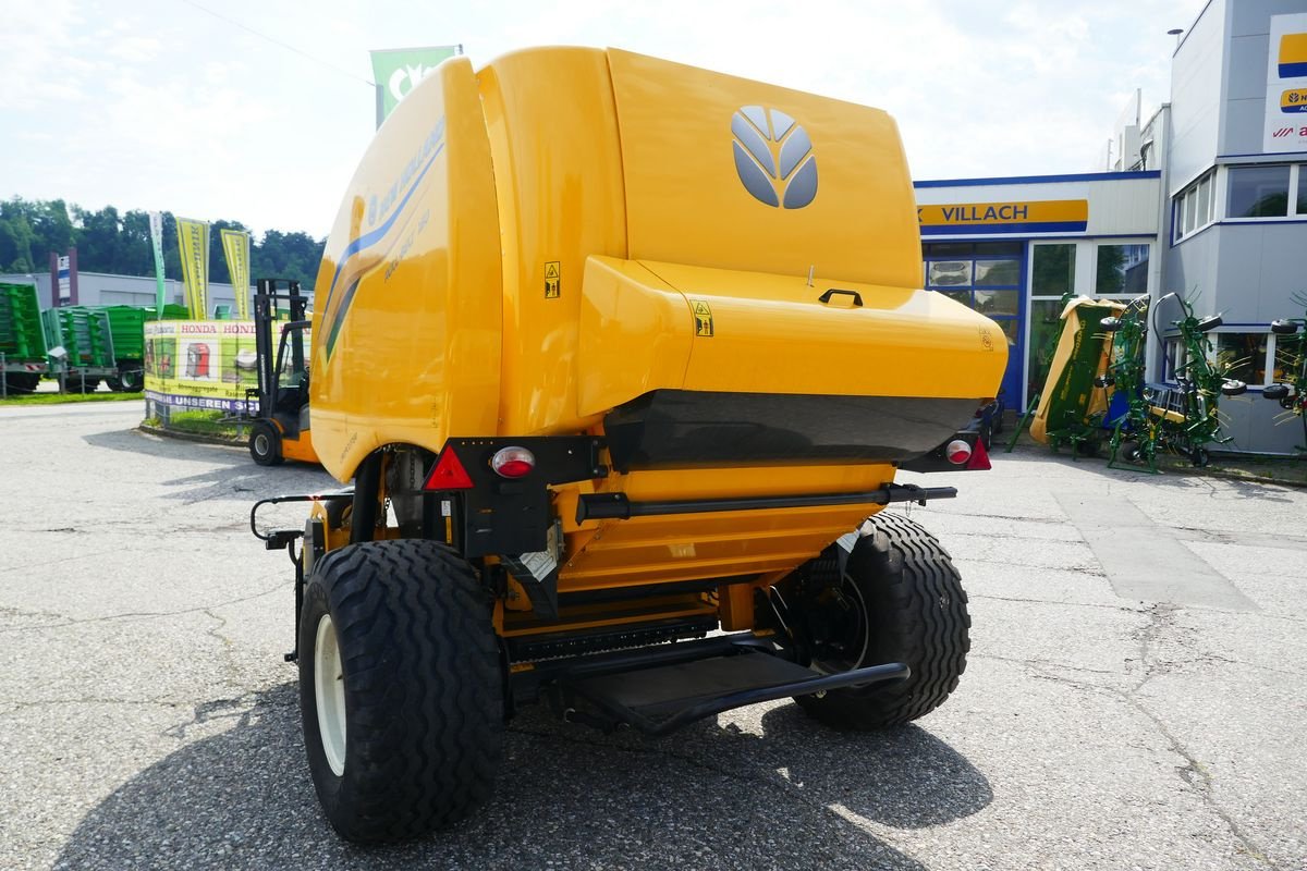 Rundballenpresse van het type New Holland Roll Belt 150 CC, Gebrauchtmaschine in Villach (Foto 15)