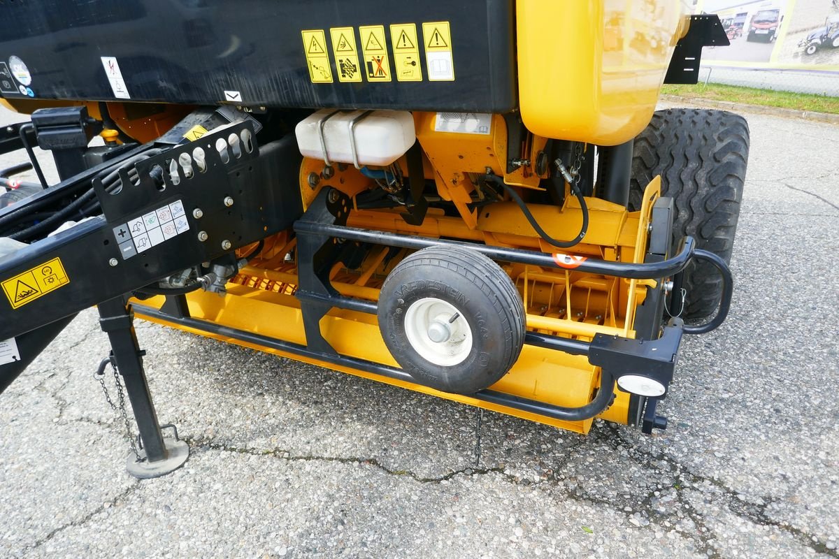 Rundballenpresse typu New Holland Roll Belt 150 CC, Gebrauchtmaschine v Villach (Obrázok 16)