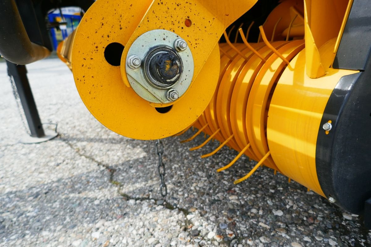 Rundballenpresse типа New Holland Roll Belt 150 CC, Gebrauchtmaschine в Villach (Фотография 5)