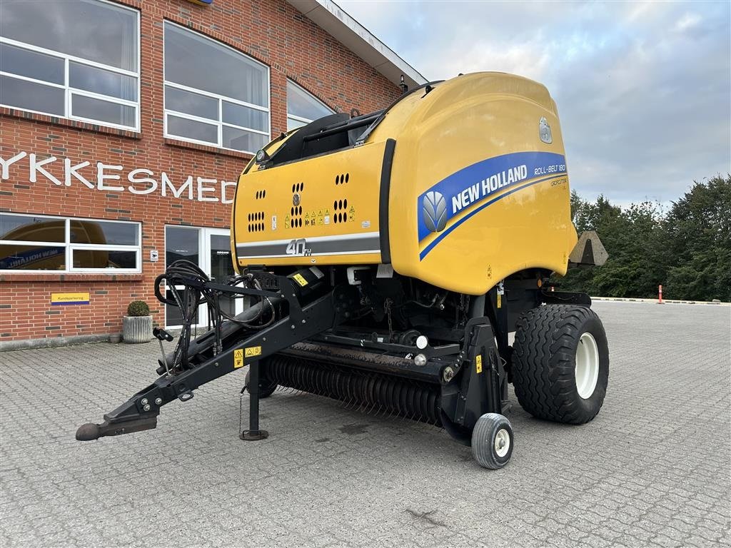 Rundballenpresse del tipo New Holland Roll-Belt 180 CropCutter, Gebrauchtmaschine en Gjerlev J. (Imagen 2)