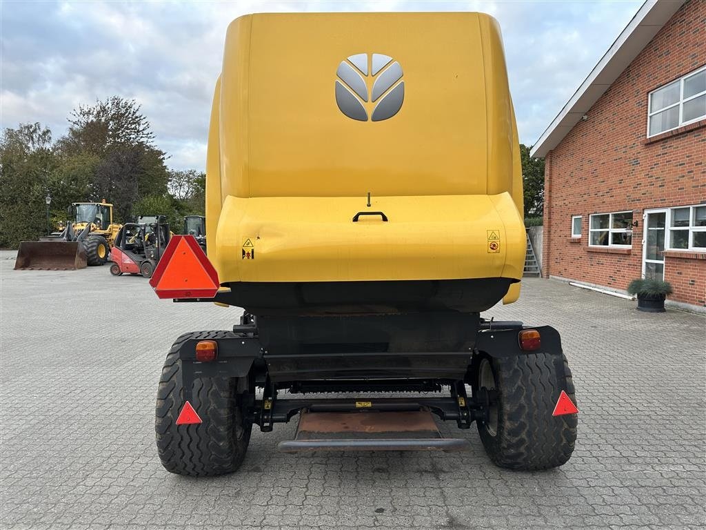 Rundballenpresse a típus New Holland Roll-Belt 180 CropCutter, Gebrauchtmaschine ekkor: Gjerlev J. (Kép 6)