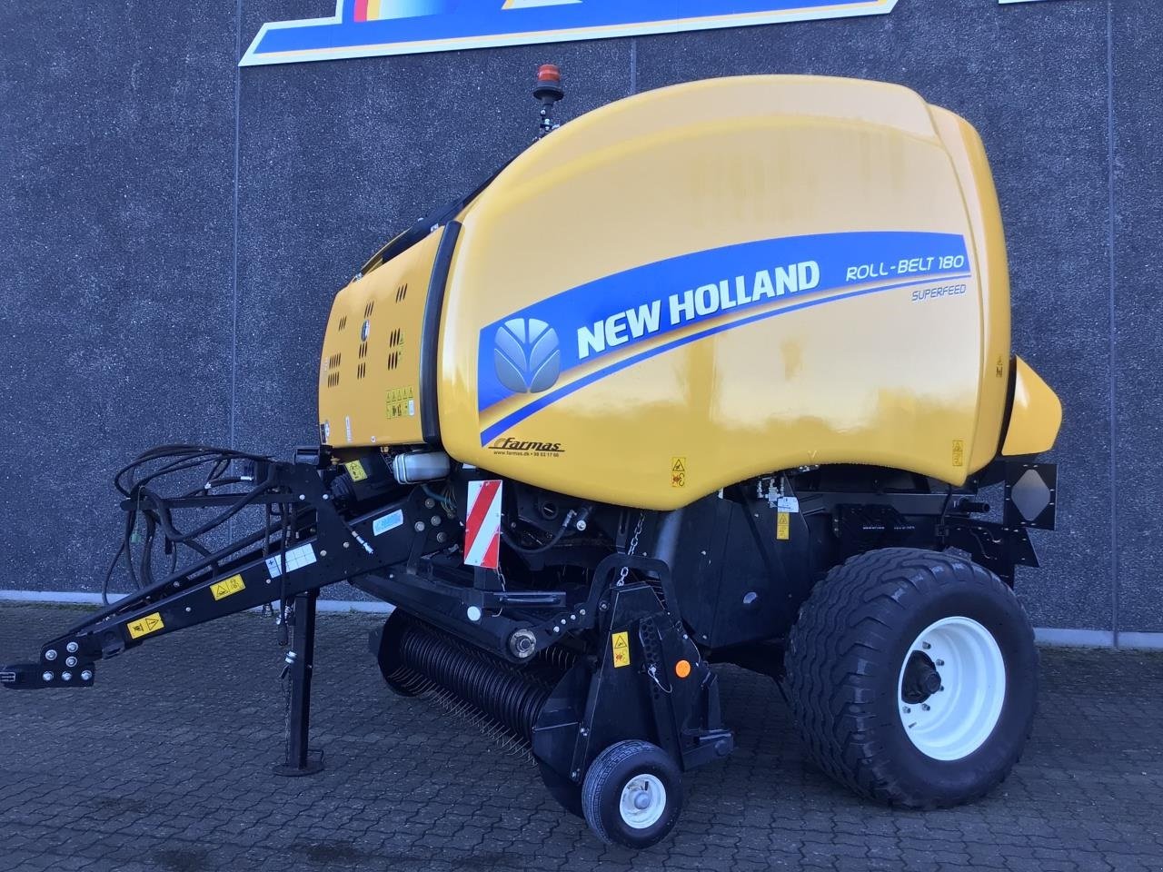 Rundballenpresse tip New Holland Rollbelt 180 Super Feed, Gebrauchtmaschine in Herning (Poză 4)