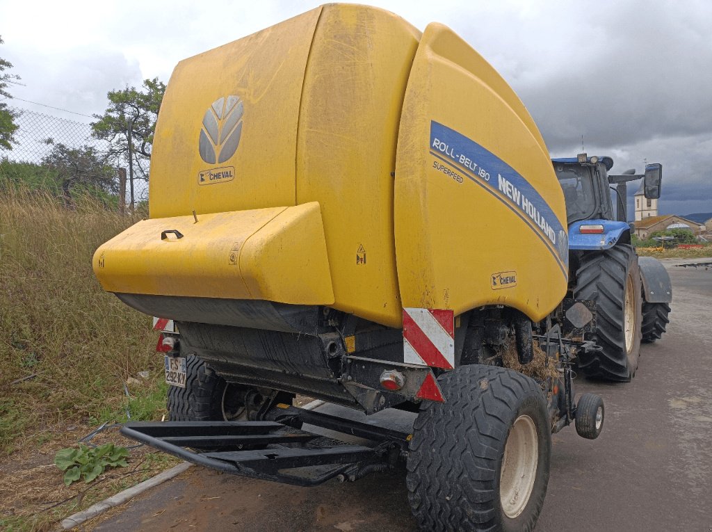 Rundballenpresse del tipo New Holland Rolt belt 180 superfeed, Gebrauchtmaschine en Einvaux (Imagen 3)