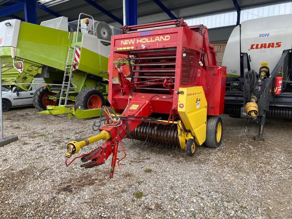 Rundballenpresse del tipo New Holland Typ 841 Landwirtmaschine, Gebrauchtmaschine en Schutterzell (Imagen 1)