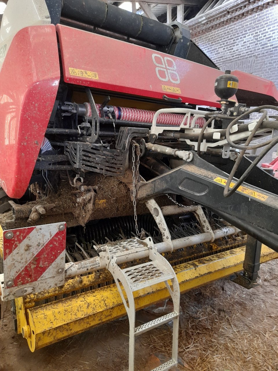 Rundballenpresse typu Pöttinger 185 v pro, Gebrauchtmaschine v Neufchâtel-en-Bray (Obrázek 1)