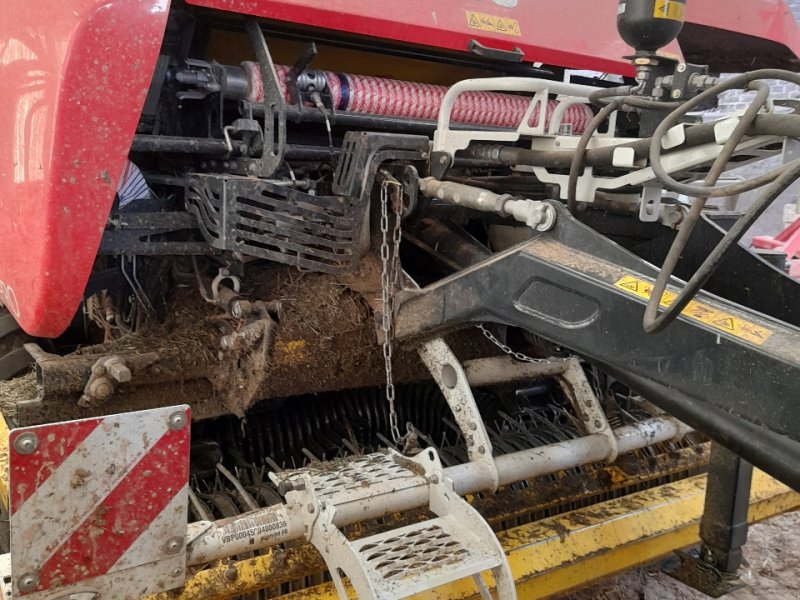 Rundballenpresse van het type Pöttinger 185 v pro, Gebrauchtmaschine in Neufchâtel-en-Bray (Foto 1)