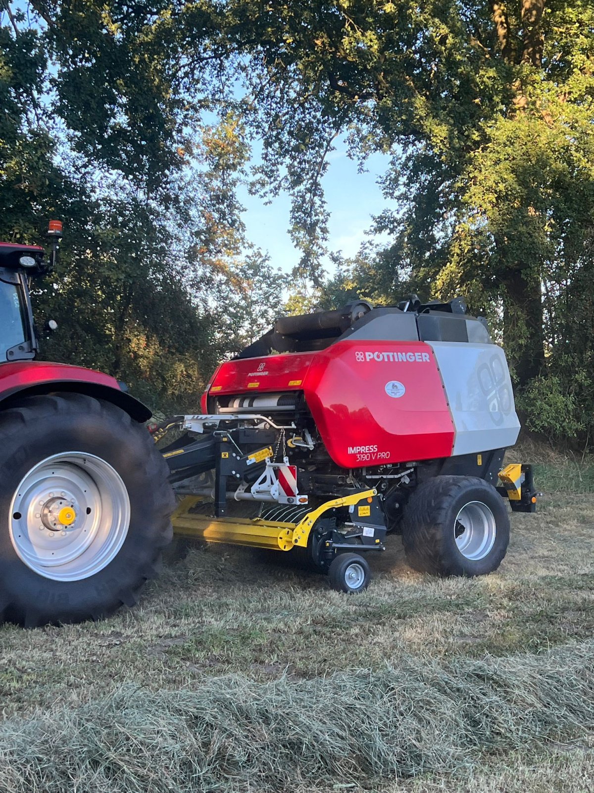 Rundballenpresse van het type Pöttinger Impress 3190 V PRO, Gebrauchtmaschine in Klempau (Foto 12)